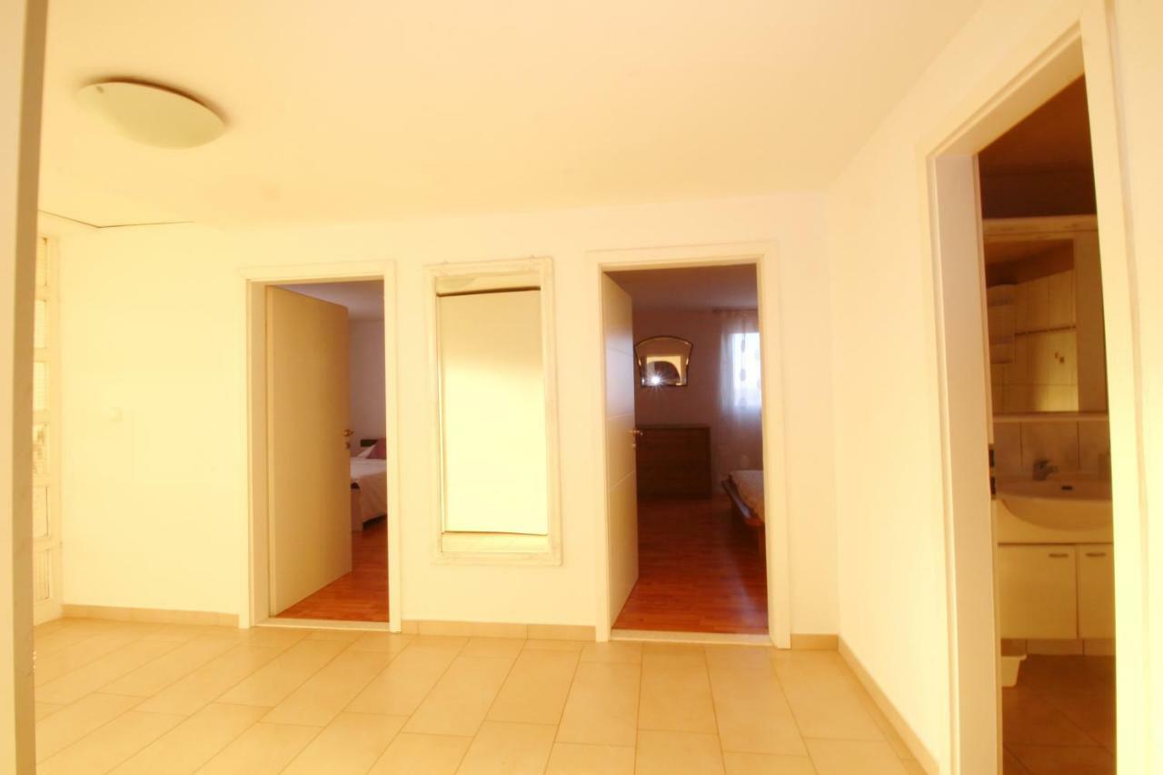 Apartment Lana & Ema 宁 外观 照片