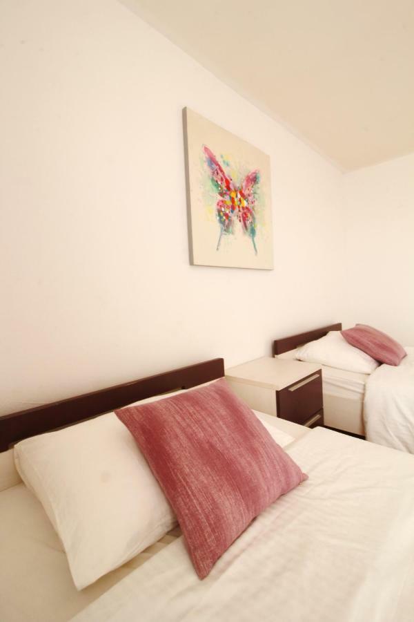 Apartment Lana & Ema 宁 外观 照片